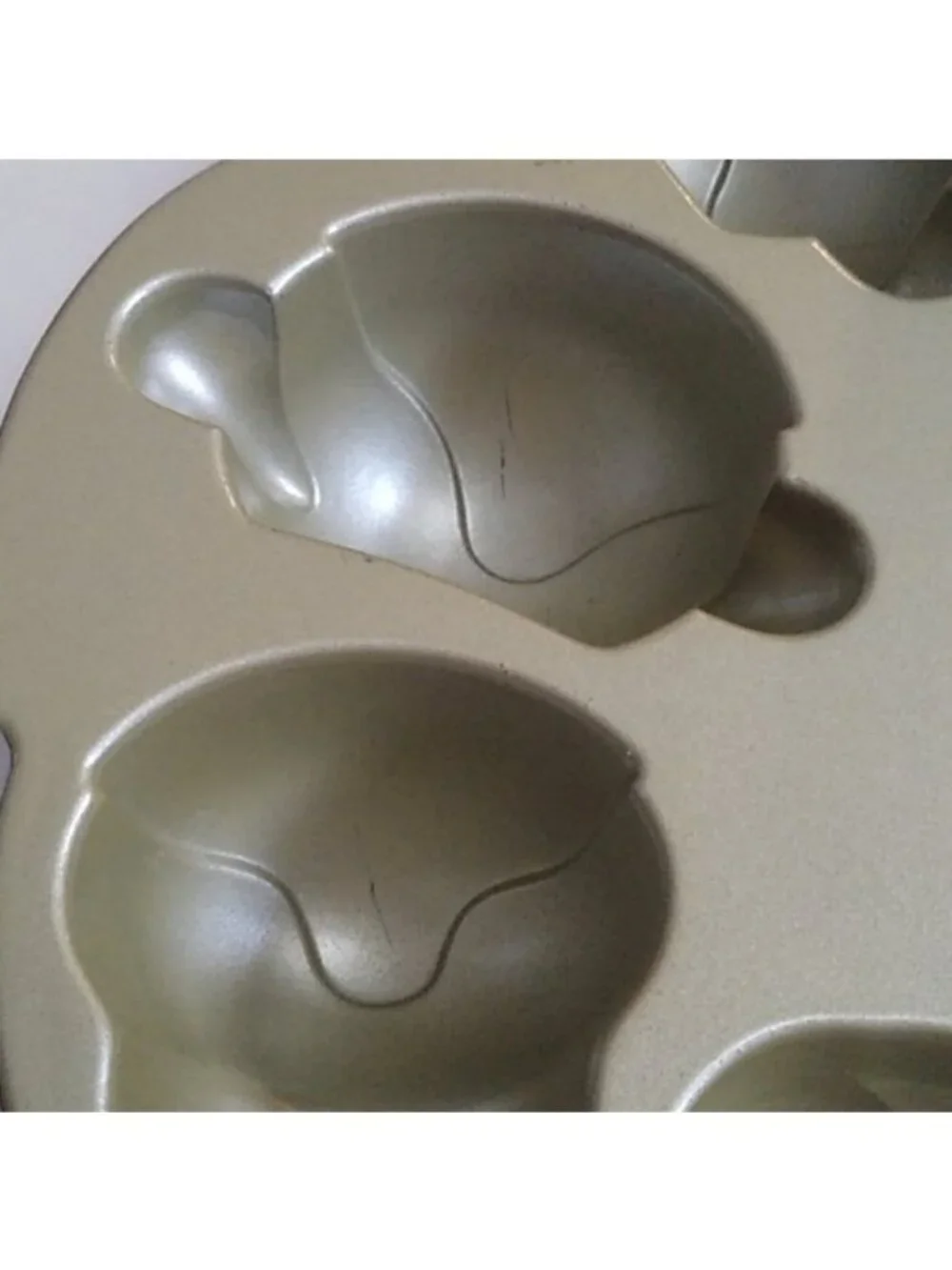 Nordic Ware Caterpillar Cakelet Pan 5 cups